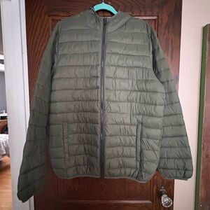 Crivit Men’s  XL Olive Green Hooded Puffer Jacket Lightweight Quilted
